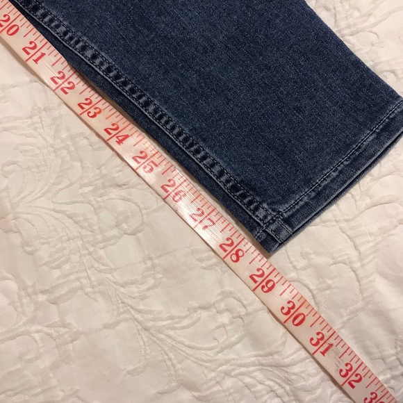 Low-rise Guess Skinny Jeans - Picture 6 of 8